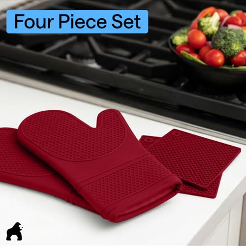 BPA Free Silicone Oven Mitts and Pot Holders Set (Red / 12.5" Oven Mitts + 7" Trivets)