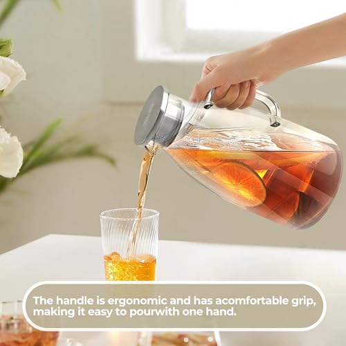 3 Liter 101 oz Glass Pitcher with Lid and Spout (101 Ounces / Clear)