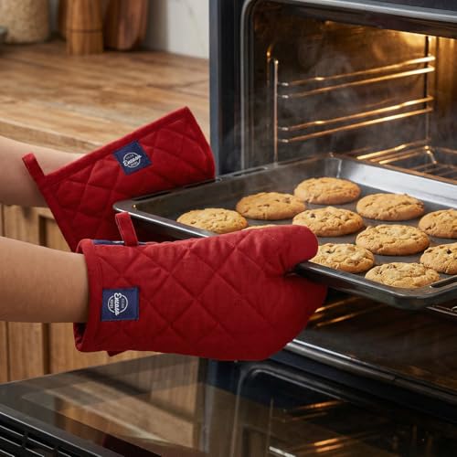 Oven Mitts and Pot Holders Set (Oven Glove + Pot Holder / Red)