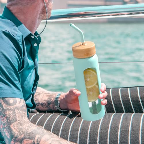 24oz Glass Water Bottle with Straw and 2 Lids (Mint Green / 24 Ounces)