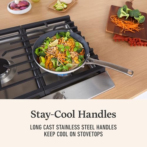 Ceramic Nonstick 8 Piece Cookware Set (8-Piece Set / Flour)