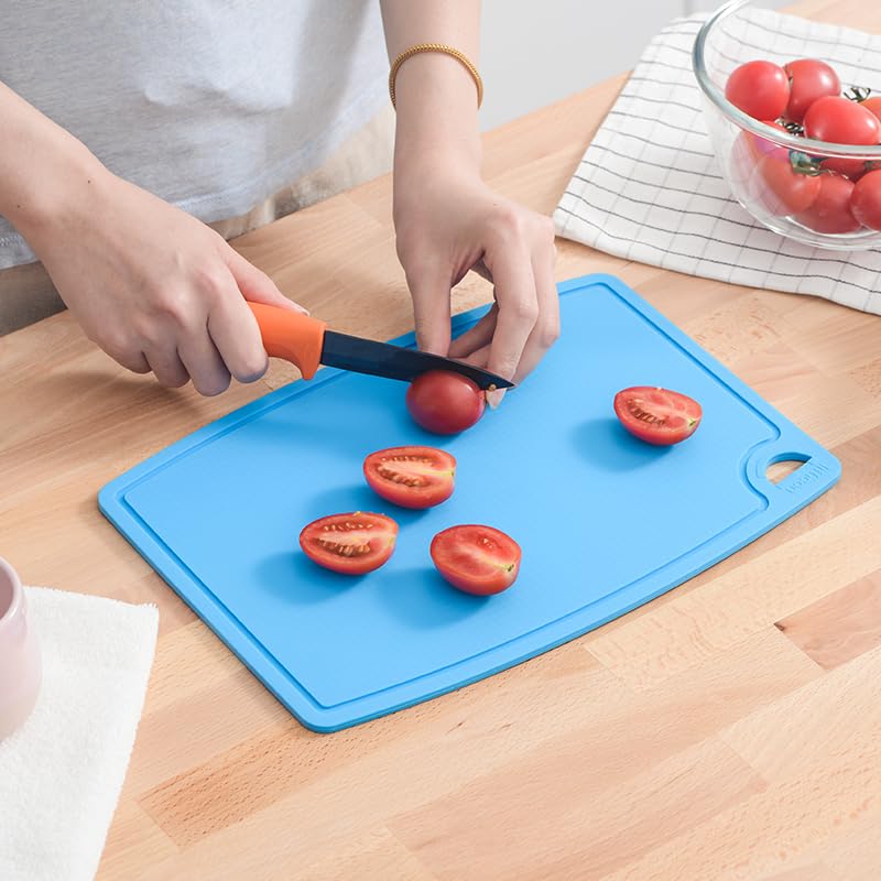 Thick Silicone Cutting Board 12.6'' x 9.1'' Foldable & Flexible Design Juice Grooves Easy Grip Handle Dishwasher Safe (12.6"L x 9.1"W / Blue)