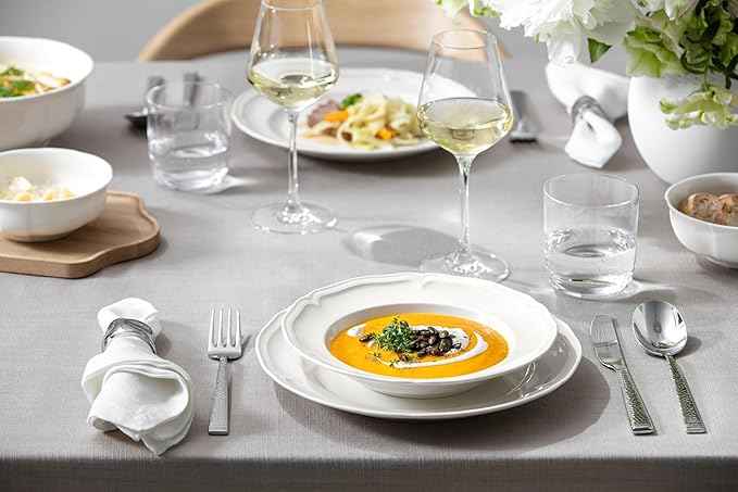 Villeroy & Boch Manoir Collection 18-Piece Dinnerware Set, Plates & Bowls, Premium Porcelain, Made in Germany, Dishwasher & Microwave Safe, Rich, Creamy White