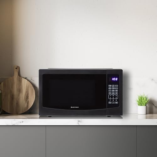 Microwave Oven (1.1-Cu.Ft. / Black)