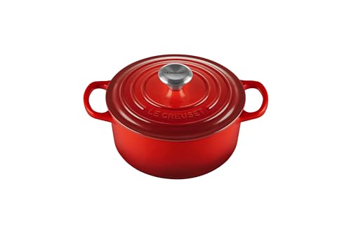 Enameled Cast Iron Round Dutch Oven (Cerise / 2 Qt)