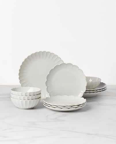 French Perle Scallop White Dinnerware Set with Accent Plates (12-Piece Dinnerware Set / White)