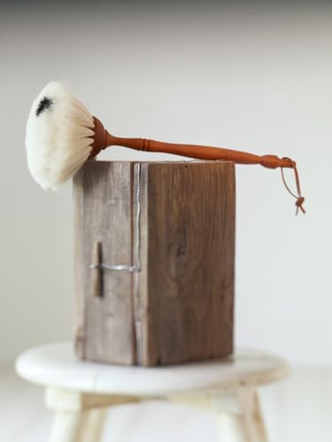 Goat Hair Dust Brush with Oiled Pearwood Handle (Light With Black Dot)
