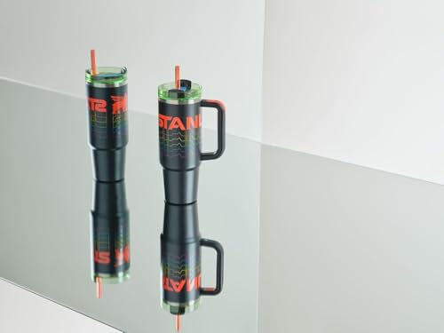 Quencher H2.0 Flow State Tumbler (30 Ounces / Black Reverb)