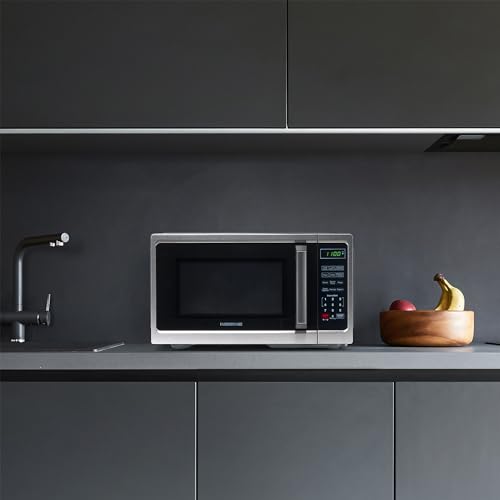 0.9 Cu. Ft. Countertop Microwave Oven (0.9 Cu. Ft. / Stainless)