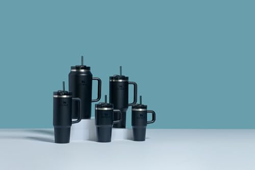 Quencher H2.0 Flow State Tumbler (30 Ounces / Black 2.0)
