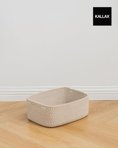 Small Woven Storage Basket for Organizing (Brown / 13.5"L x 9.5"W x 5"H)
