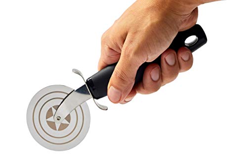 S CAPTAIN AMERICA Shield Pizza Cutter