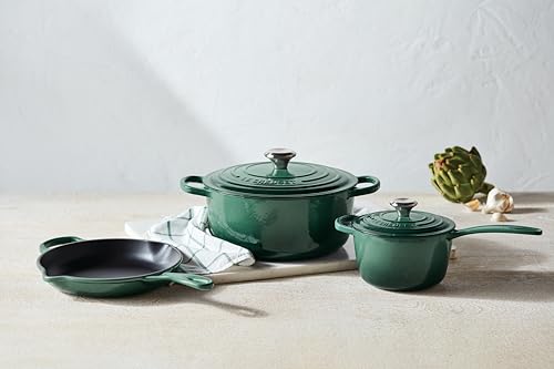 Enameled Cast Iron Round Dutch Oven (Artichaut / 5.5 Qt)