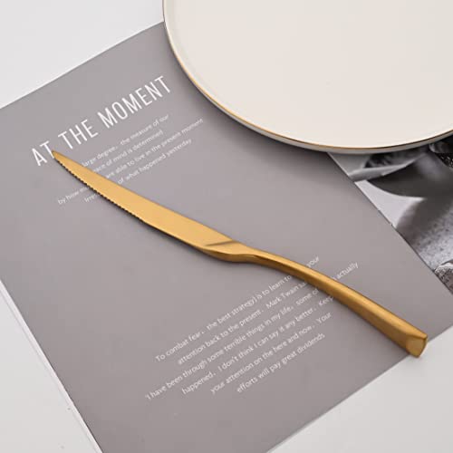 Golden Silverware Set (1 / Gold)