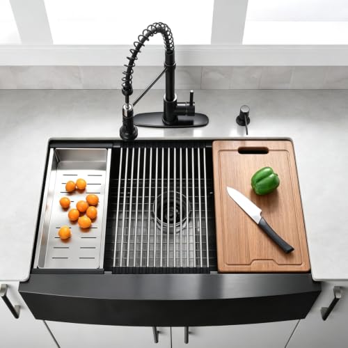 33 Inch Black Farmhouse Sink Workstation (33"L x 22"W x 10"D / Matte Black)