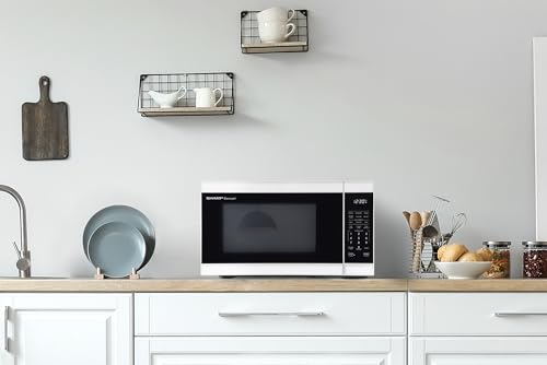 SMC1161KW 1.1 cu. ft. 1000W White Countertop Microwave Oven (White)