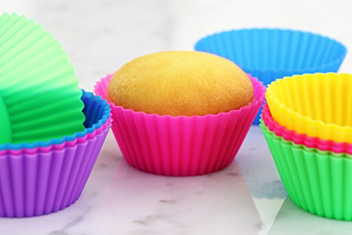 44270 Reusable Silicone Baking Cups and Cupcake Liners (2.75" Dia(top) x 1.25" tall and 1.8" Dia (bottom))