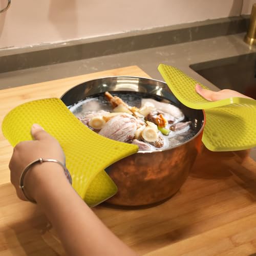 Silicone Square Trivets Mat (Yellow)