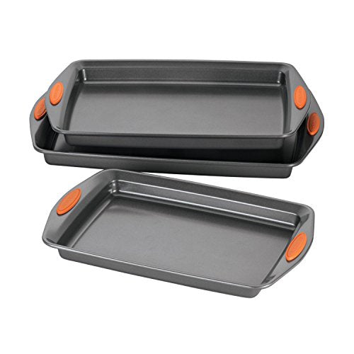Yum o! Nonstick Bakeware Oven Lovin' Cookie Pan Set for Baking (3 Count)
