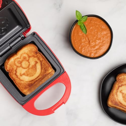 Sesame Street Elmo Single Sandwich Maker (Sesame Street Elmo)