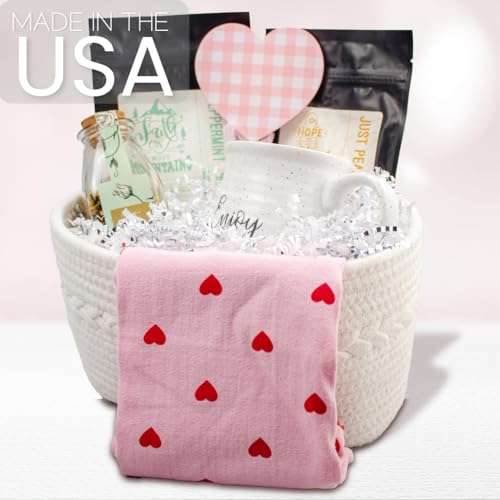 MagicWater Crinkle Cut Paper Gift Basket Filler (32 Ounce)