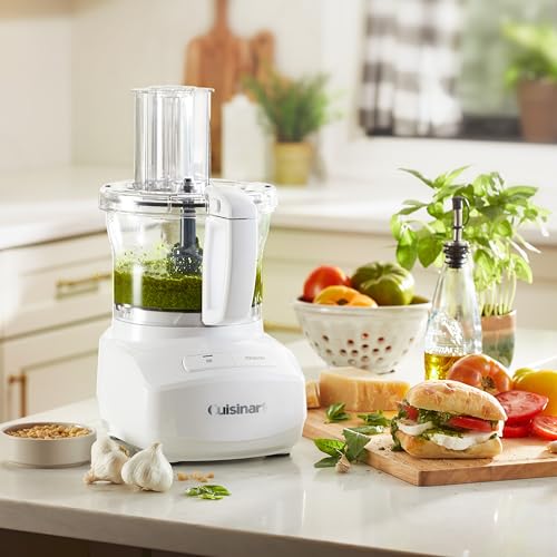 7 Cup Sleek and Modern Design Food Processor with Two Easy Controls and Universal Blade for Chopping (7 Cup / White)