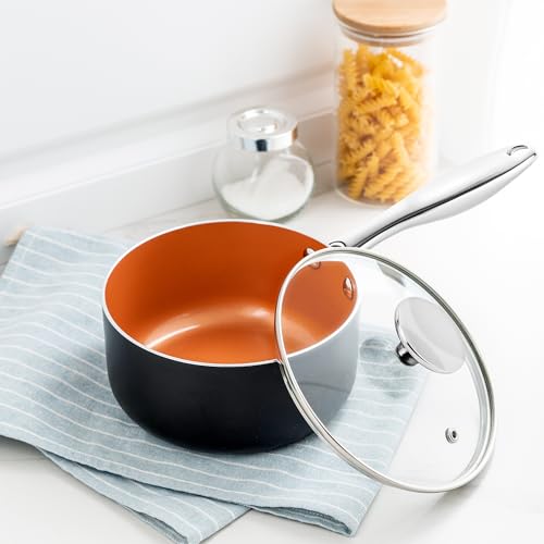 4 Quart Saucepan with Lid (4 Quarts)