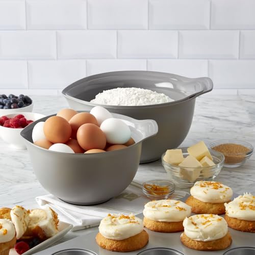 Universal Nesting Plastic Mixing Bowls (Gray / Set of 3)