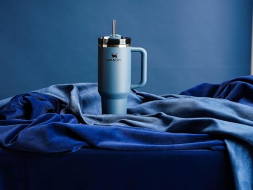 Quencher H2.0 Flow State Tumbler (40 Ounces / Blue Spruce)