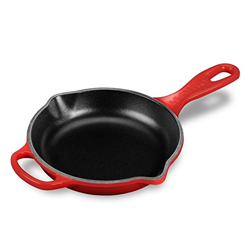 Enameled Cast Iron Signature Round Skillet (6" / Cerise)