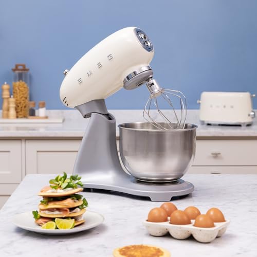 SMF04 5 Qt Stand Mixer with Smooth Start & SteadyMix (5 QT / Cream)