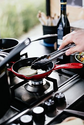 Enameled Cast Iron Signature Round Skillet (6" / Cerise)