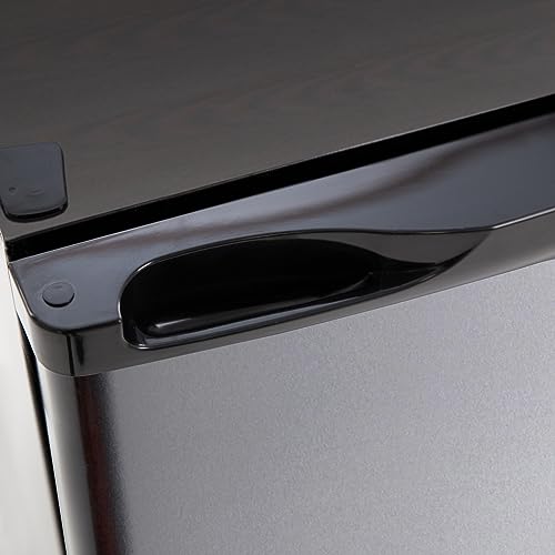 Compact Refrigerator