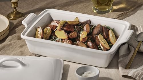 Stoneware Heritage Covered Rectangular Casserole (White)