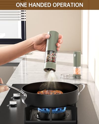 Electric Salt and Pepper Grinder Set Rechargeable Salt and Pepper Mills with Storage Base (Green)