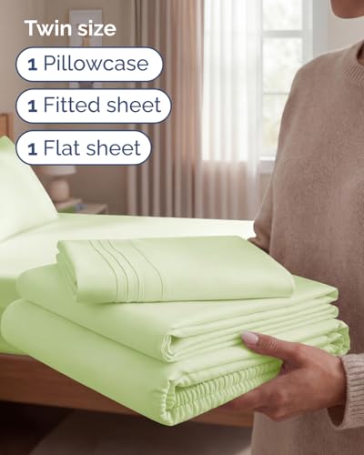 Twin Size 3 Piece Sheet Set (16 - Light Sage Green / Twin)