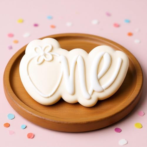 Cookie Cutter and Stencil Bundle Royal Icing Cookies Stencils Paint Your Own Biscuit Bakery Starter Kits Royal Icing Fondant Cutters Birthday Wedding Holiday Cookies Painting Coloring Pages Comb (Strawberry One)
