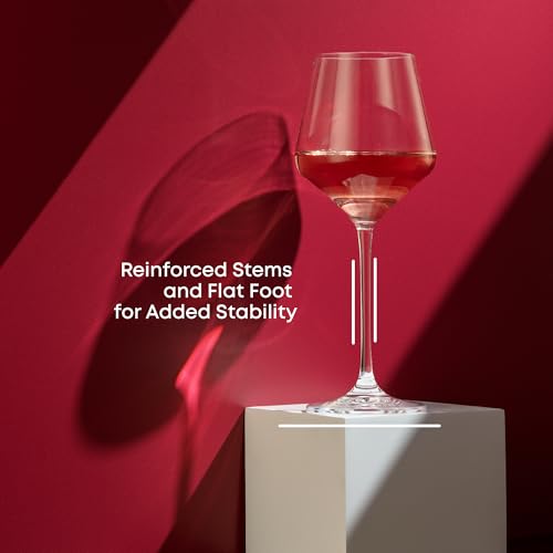 Layla White Wine Glasses (4 Count)