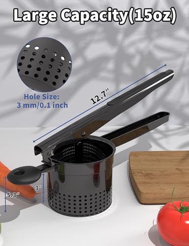 Large 15oz Potato Ricer (Black-Black)