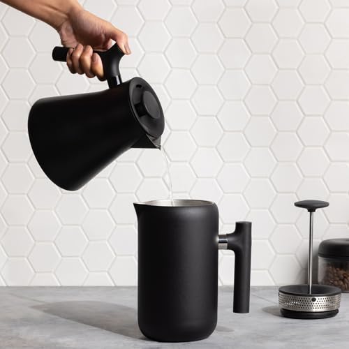 Corvo EKG Pro Small Electric Tea Kettle for Coffee (Matte Black with Walnut Handle / Corvo EKG Pro)