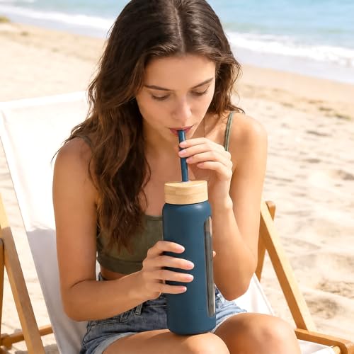 32 oz Glass Water Bottle with Straw and 2 Lids (Navy Blue / 32 Ounces)