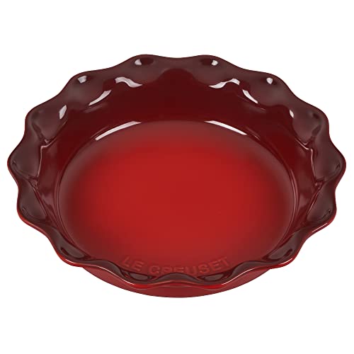 Stoneware Heritage Fluted Pie Dish (Cerise)
