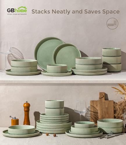 7.5 Inch Pasta Bowls Set of 4 (Set of 4 / Light Green)