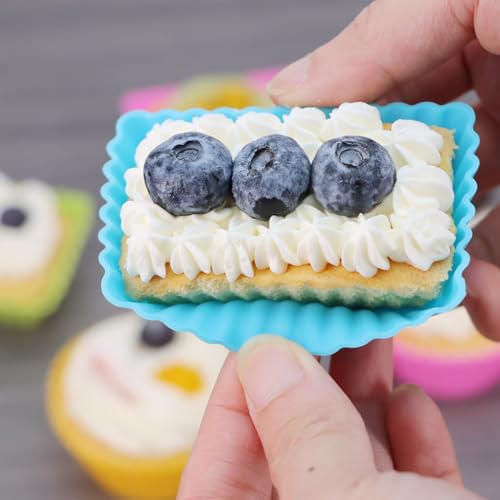 24Pack Silicone Muffin Baking Cups Cupcake Liners Lunch Box Bento Dividers (Colorsful / Regular Size)