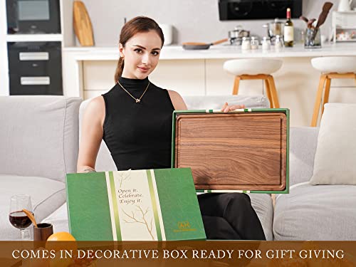 Walnut Wood Cutting Board 17x11 in Large Wooden Chopping Board (Edge Grain / 17"L x 11"W)