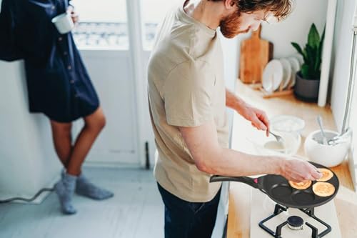 Pancake Pan Maker Nonstick Induction Compatible (7-cup)