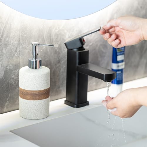 Ceramic Hand Soap Dispenser for Kitchen and Bathroom (White and White / 1xSoap Dispenser)