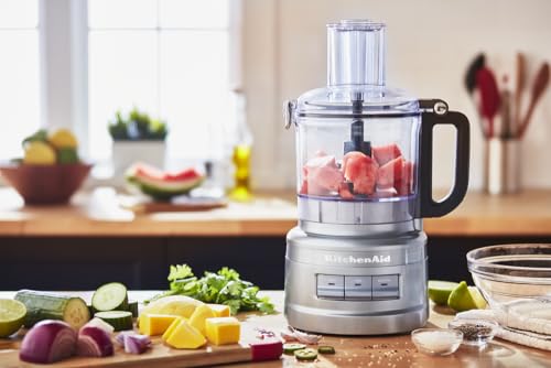 7 Cup Food Processor (Contour Silver / 7 Cup Food Processor)