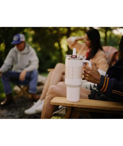 Quencher ProTour Flipstraw Tumbler (40 Ounces / Black Fade)
