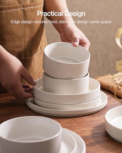 Star 8 Piece Plates and Bowls (Matte White)